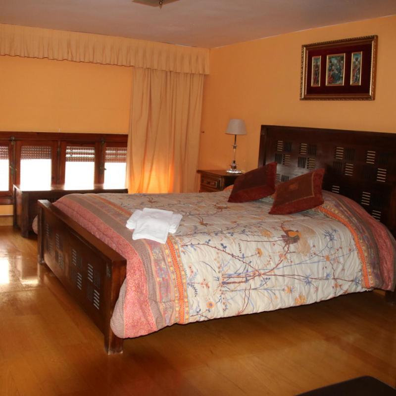 Hostal Burgales Milagro 外观 照片