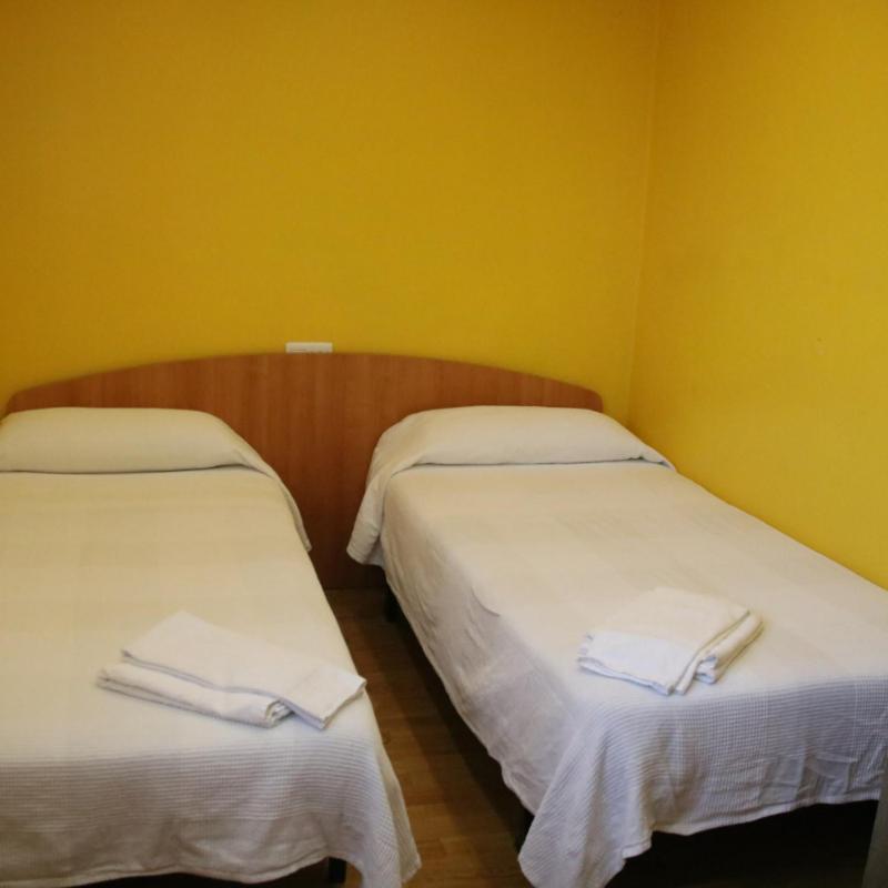 Hostal Burgales Milagro 外观 照片